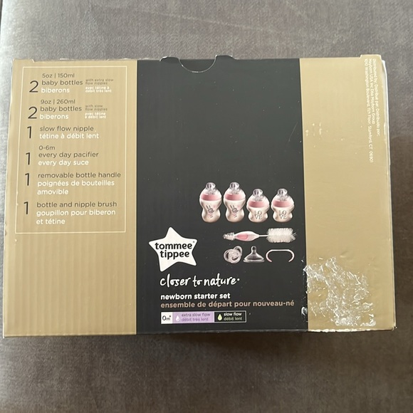 Tommee Tippee - Newborn Starter set - Picture 4 of 6